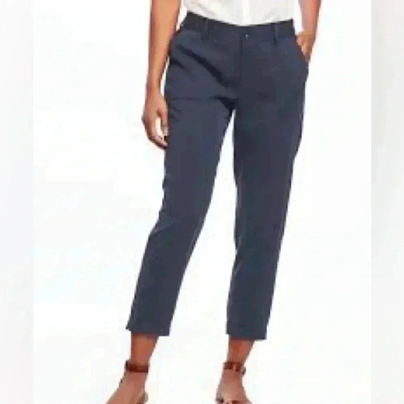 Old Navy Mid-Rise Soft Utility Cropped Pants - Picture 1 of 6